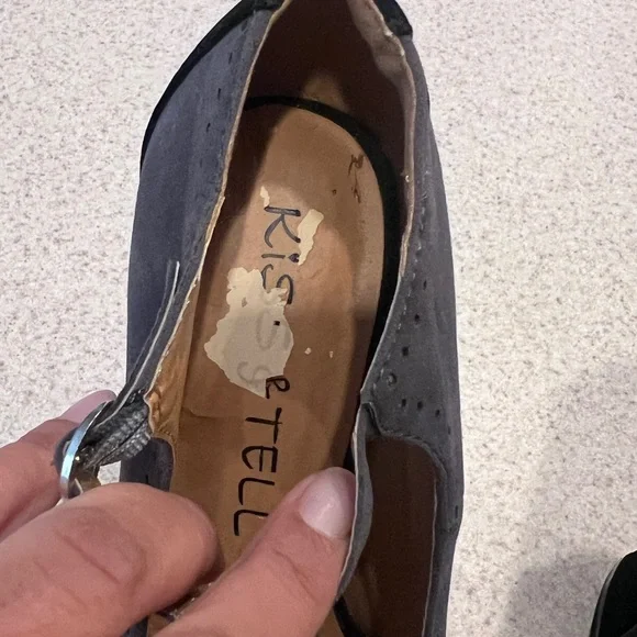 Kiss & Tell black velvet platform t-strap heels 1920s 1940s vintage style rock - Picture 8 of 9